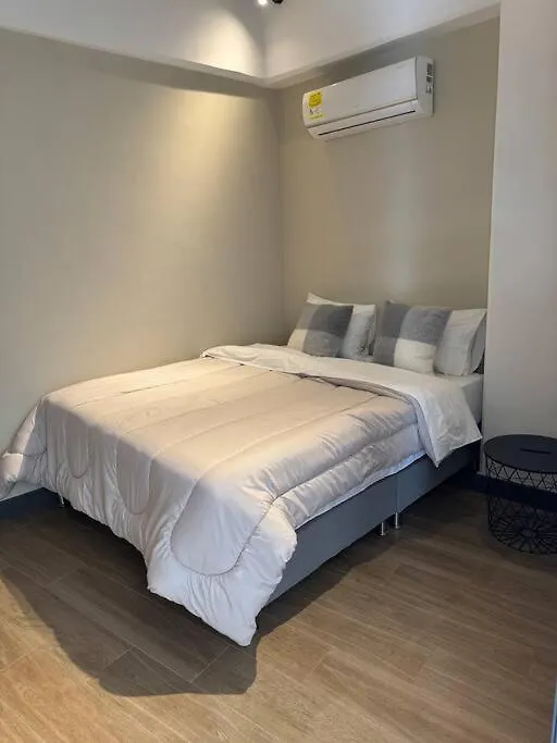 Apartamento 406 Poblado Cerca Al Cc El Tesoro Medellín
