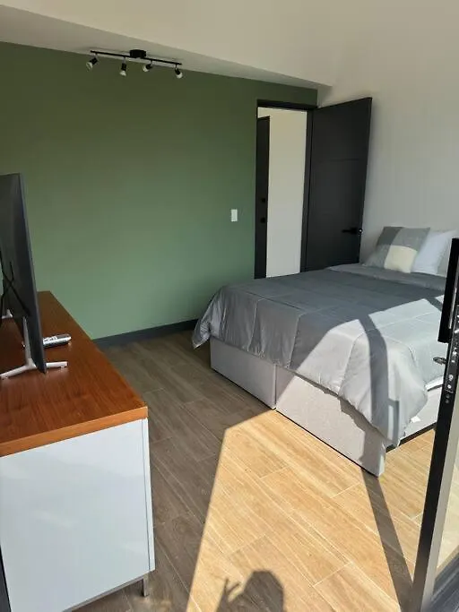 Apartamento 406 Poblado Cerca Al Cc El Tesoro Medellín