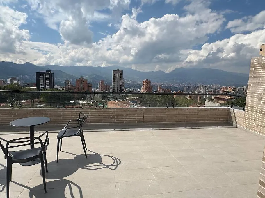 Apartamento 406 Poblado Cerca Al Cc El Tesoro Medellín 0*,  Colombia