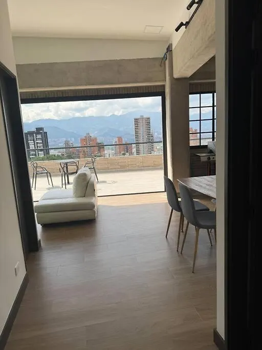 Apartamento 406 Poblado Cerca Al Cc El Tesoro Medellín 0*,  Colombia